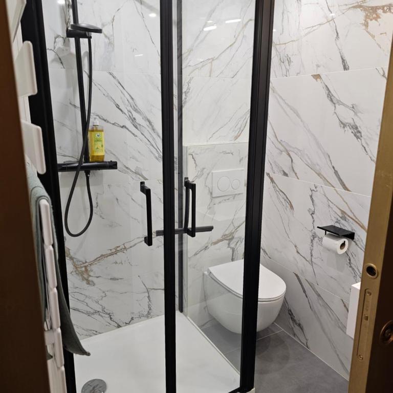 Parlement - Beau Studio - Bail Mobilité ou Etudiant - Apartment mit 1 Schlafzimmer - 9
