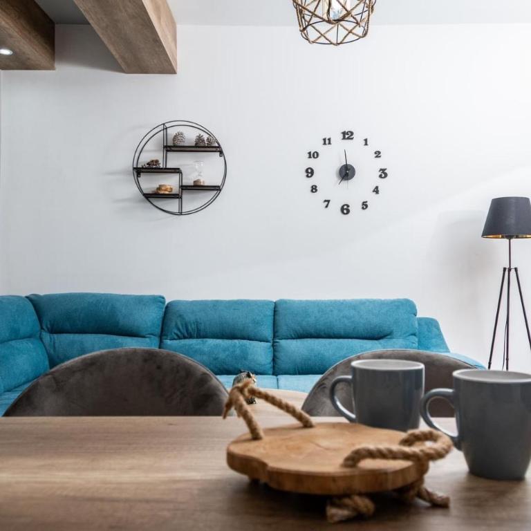 Aspen Apart12 - One-Bedroom Apartment - 10