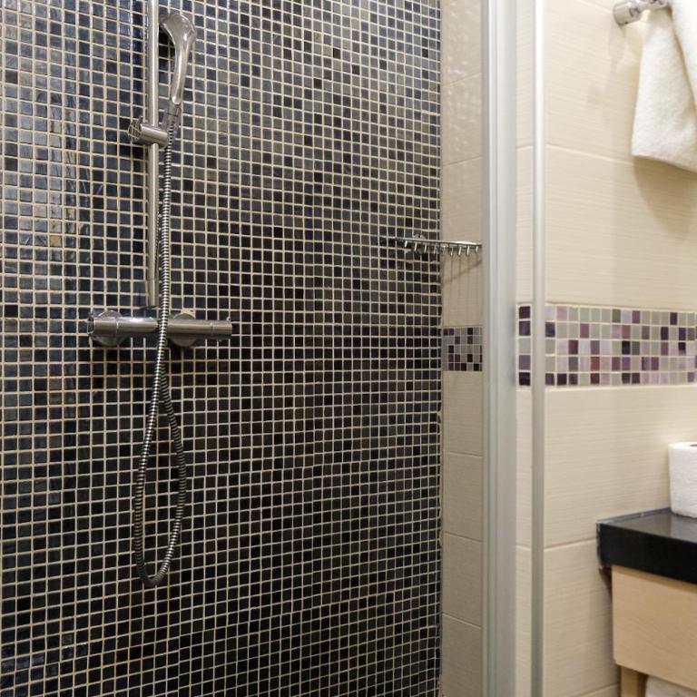 Apartments Pavle - Studio Apartment - 24