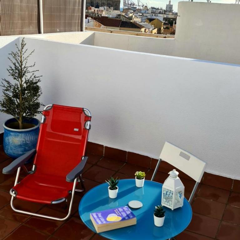 Penthouse with solarium in the center of Malaga-Ático con solárium en el centro de Málaga - Estudio Deluxe con cama grande - 7