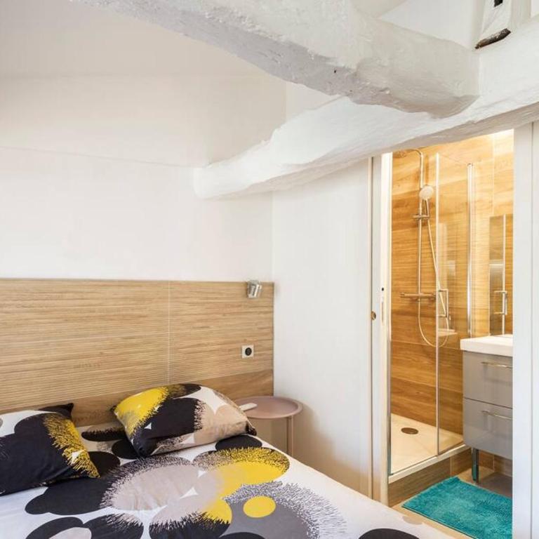 PARLEMENT- 55m2 -2 ch et 2 sde - BAIL MOBILITE ou étudiant - Two-Bedroom Apartment - 6