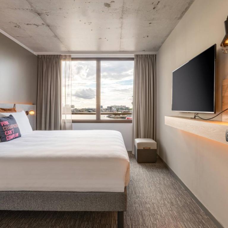 Moxy Bordeaux - Chambre Moxy Sleeper - Vue sur Port - 4