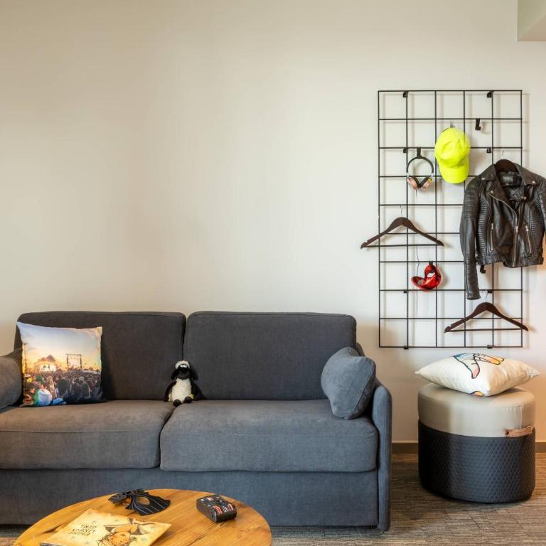 Moxy Bordeaux - Chambre Moxy Sleeper avec Toit-Terrasse - Vue sur Port - 3
