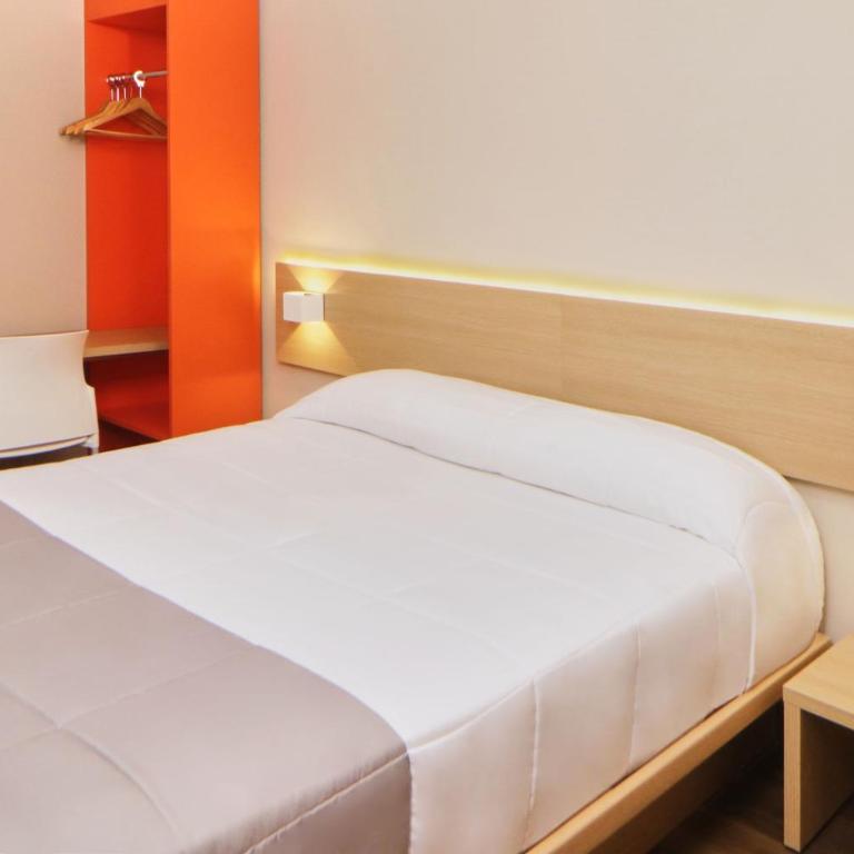 City Express Junior by Marriott Tijuana Otay - Queen Room - 6