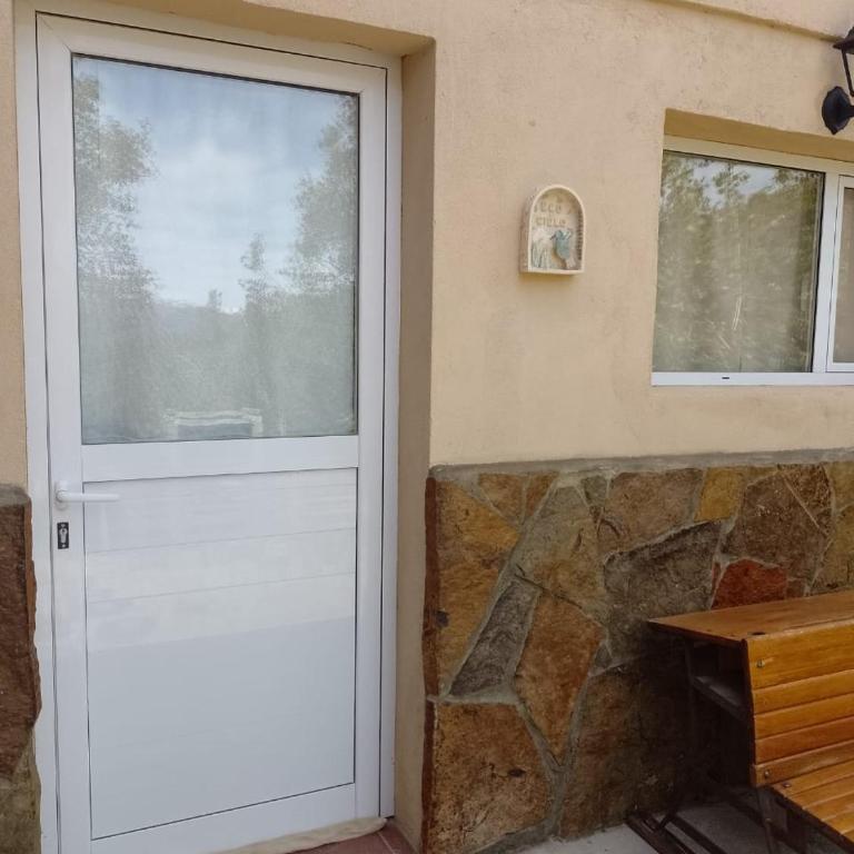 Eco del Cielo Apart (Cabaña con patio en 2 plantas para 4) - Apartamento de 1 dormitorio - 11
