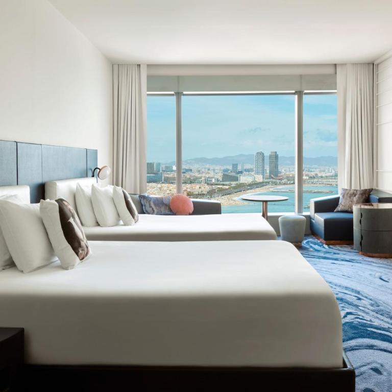 W Barcelona - Fabulous Sky Twin Room - 2