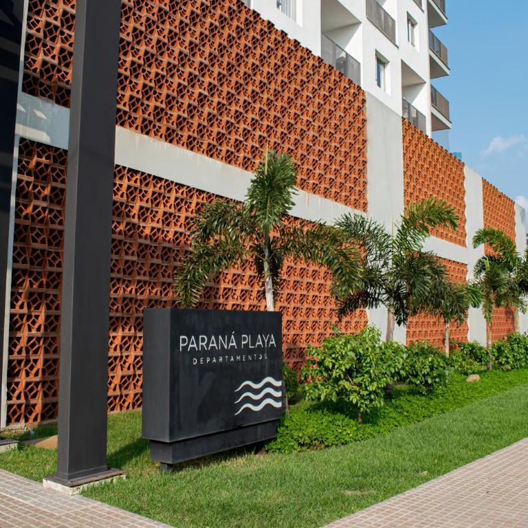 Parana Playa 1103 - Apartamento de 2 dormitorios - 1