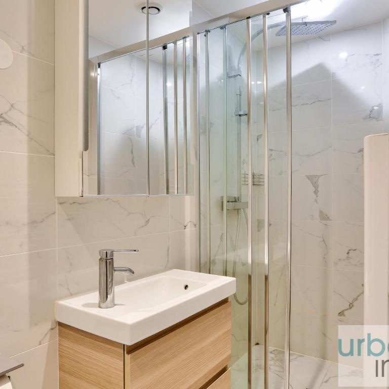 Urban Flat 103 - Spacious Flat near Grands Boulevards - Appartement - 10