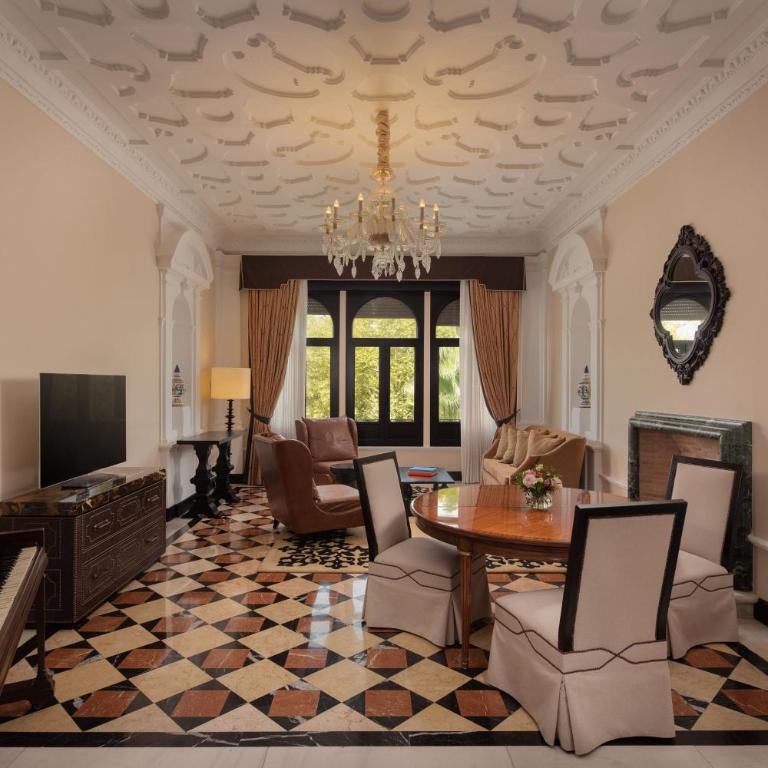 Hotel Alfonso XIII, a Luxury Collection Hotel, Seville - Suite Executive - Cama extragrande - 2