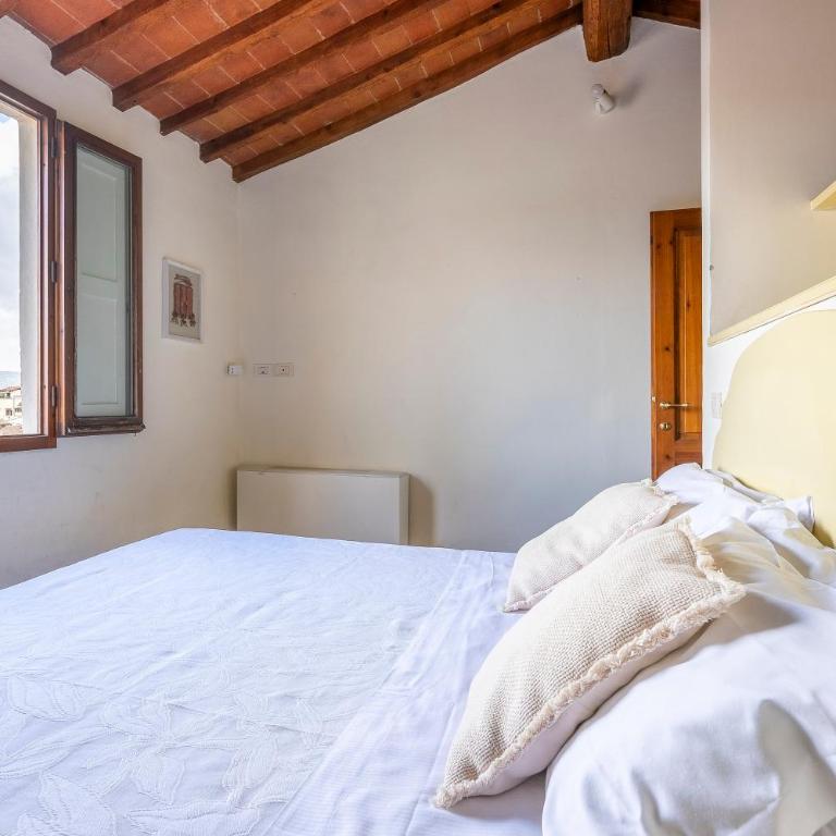 Piazza Santa Croce - Appartamento con 2 Camere da Letto - 25