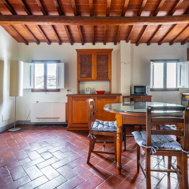 Piazza Santa Croce - Appartamento con 2 Camere da Letto - 8