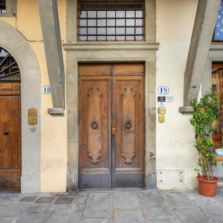 Piazza Santa Croce - Appartamento con 2 Camere da Letto - 7