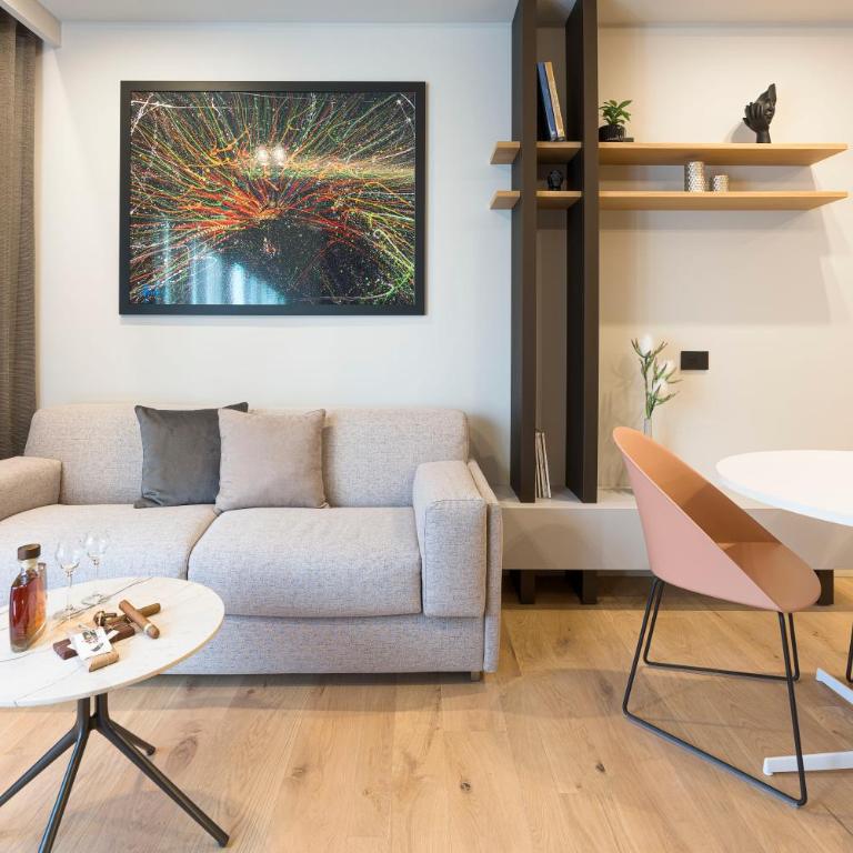 Aera Suites 301-302 by Letstay - One-Bedroom Apartment - 13