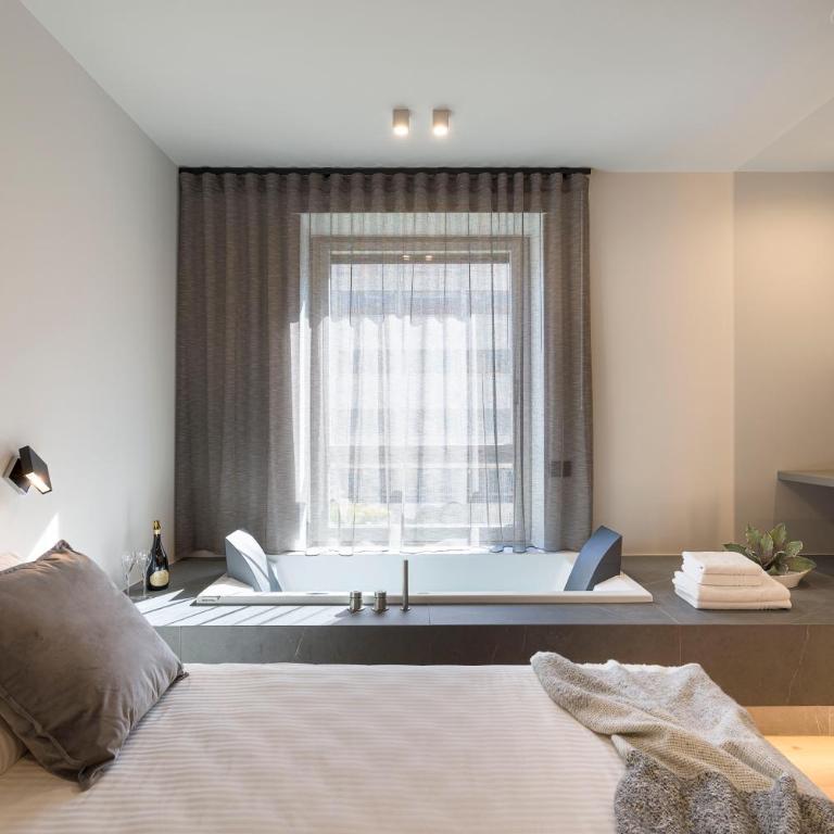 Aera Suites 303-304-305 - Appartamento con Balcone - 2