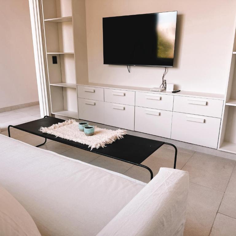 La Tertulia - Three-Bedroom House - 14