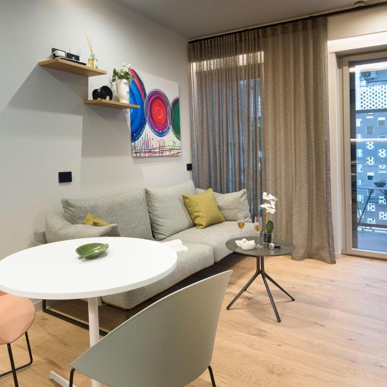 Aera Suites 303-304-305 - Appartamento con Balcone - 8