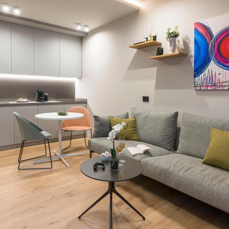 Aera Suites 303-304-305 - Appartamento con Balcone - 5