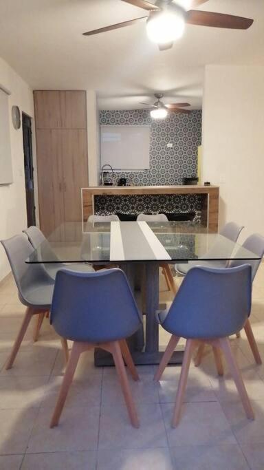 Residencia Maya con Hermosa Alberca y Jardines - Casa de 3 dormitorios - 23
