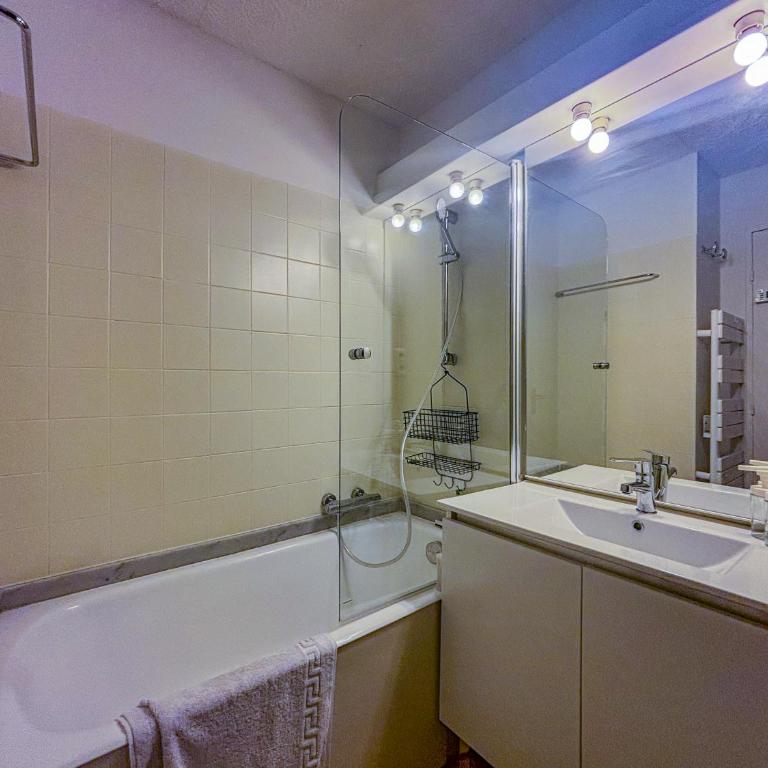 Le Baccarat - Wifi, AC, vue mer, 4 pers - Appartement 1 Chambre - 5