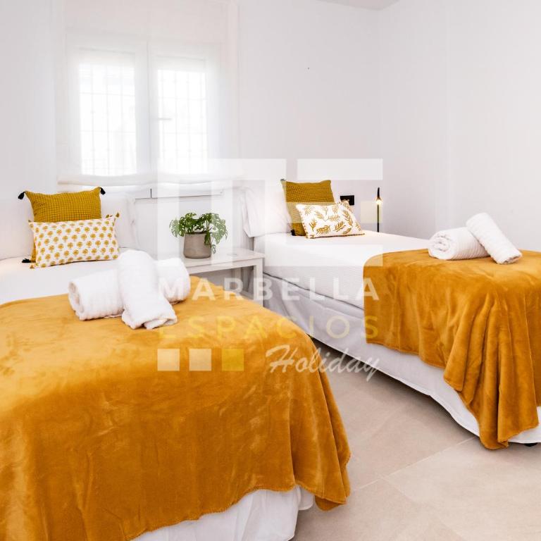 El Dorado 3 dormitorios cerca Puerto Banus - Three-Bedroom Apartment - 53
