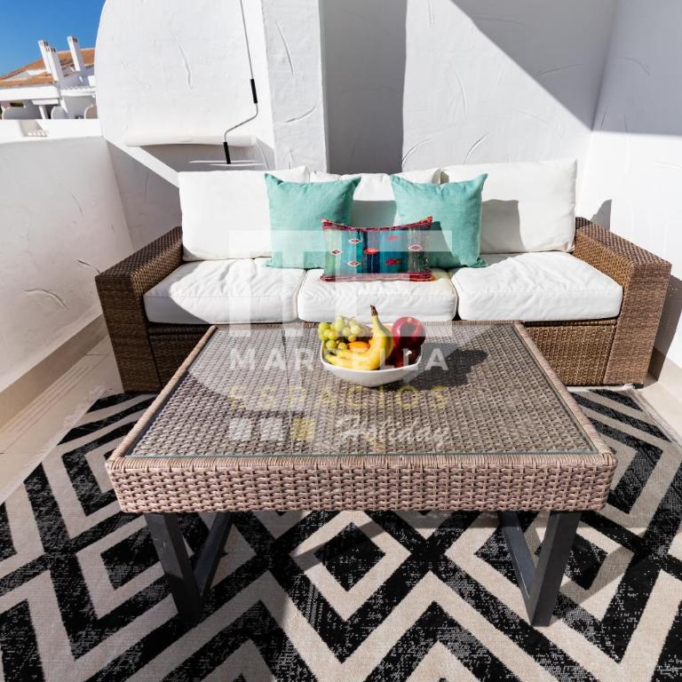 El Dorado 3 dormitorios cerca Puerto Banus - Three-Bedroom Apartment - 71