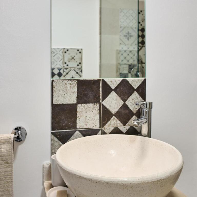 Silentio Suite N2-Ostuni-Jacuzzi - Appartamento con 1 Camera da Letto - 16