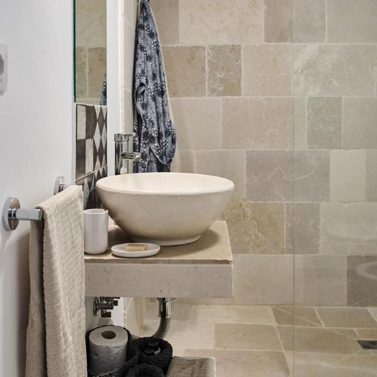 Silentio Suite N2-Ostuni-Jacuzzi - Appartamento con 1 Camera da Letto - 36