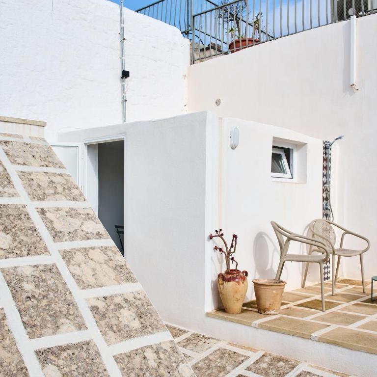 Silentio Suite N2-Ostuni-Jacuzzi - Appartamento con 1 Camera da Letto - 69