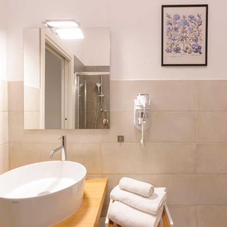 CrossRoad Four - locazione turistica - Superior Double Room - 3