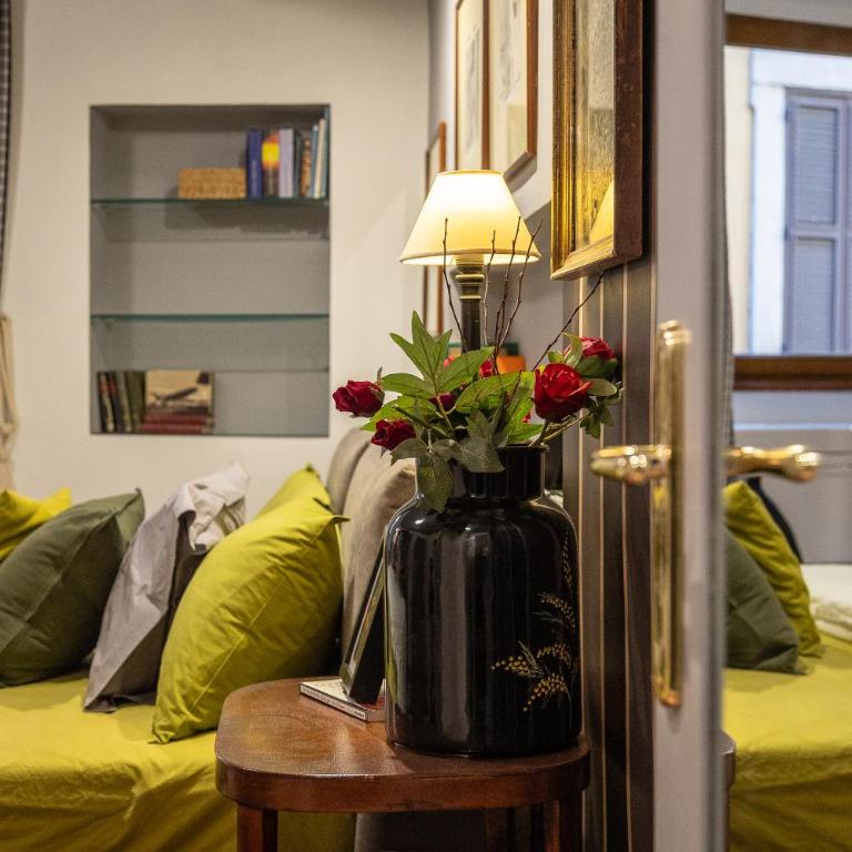 Pantheon by Rental in Rome - Appartamento con 2 Camere da Letto - 15