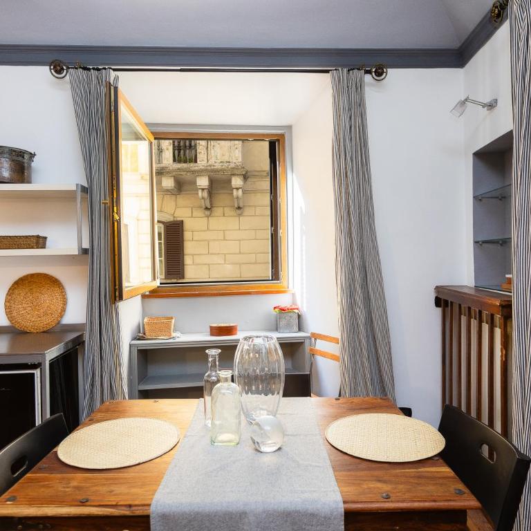 Pantheon by Rental in Rome - Appartamento con 2 Camere da Letto - 29