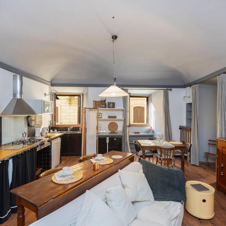 Pantheon by Rental in Rome - Appartamento con 2 Camere da Letto - 32