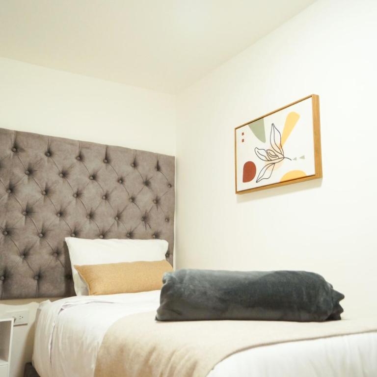 Apto a 2 minutos de Parque la Valvanera - Three-Bedroom Apartment - 15