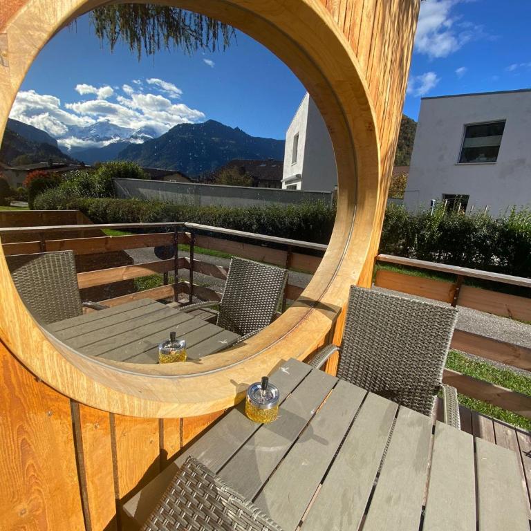 Unique Tiny Eco Lodges with gorgeous views to Jungfrau Massiv - One-Bedroom House - 20