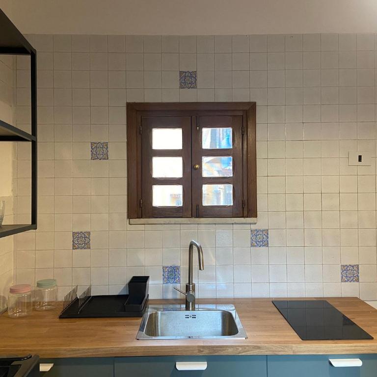 Cortile Cascino Home - Appartamento con 2 Camere da Letto - 9