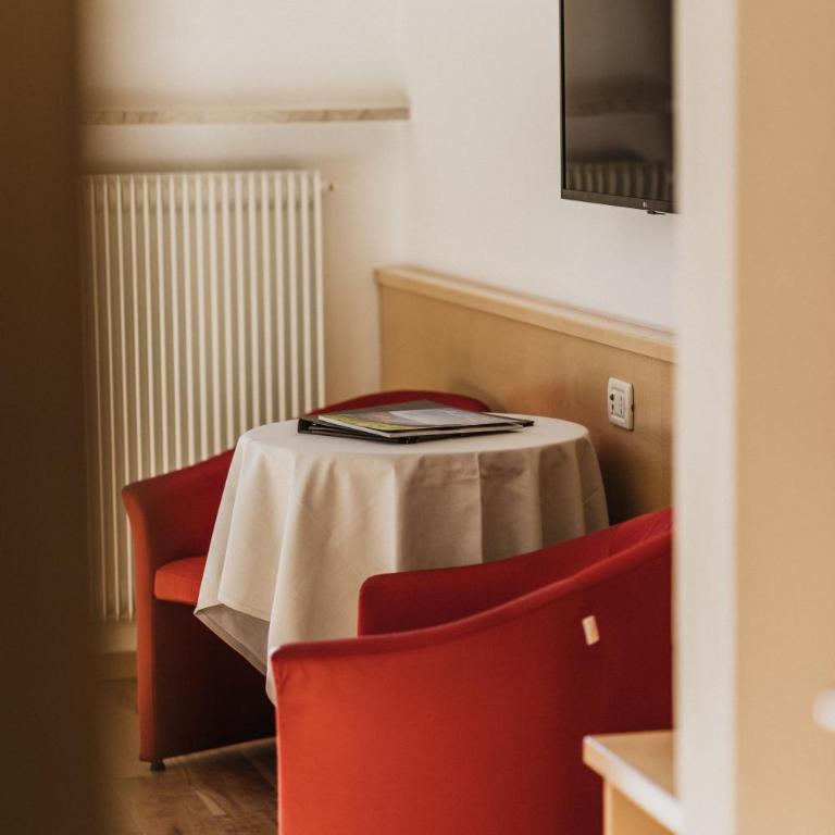 Thalguter - Rooms & Breakfast - Camera Matrimoniale con Balcone - 2