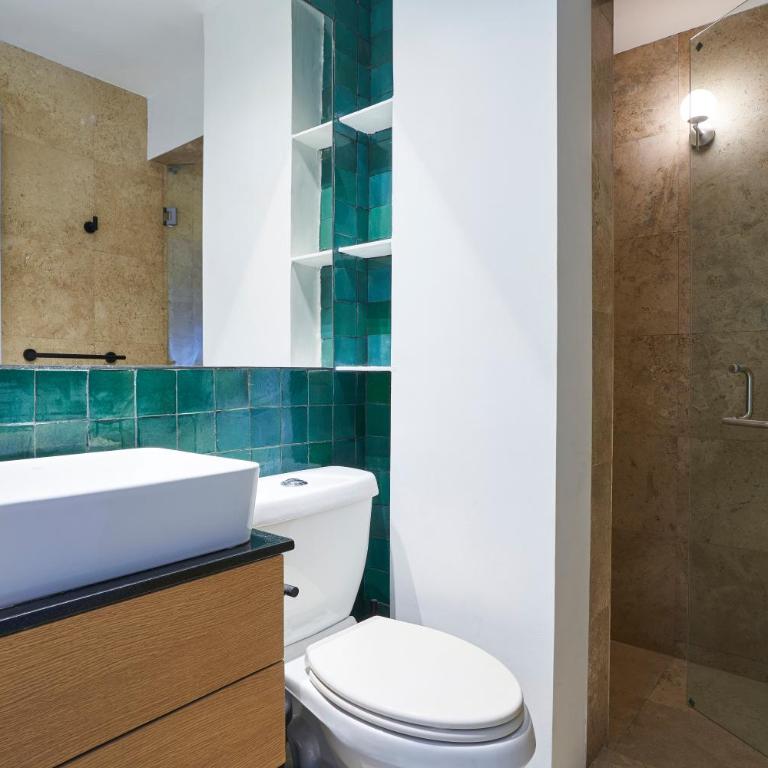 AmazINN Places CDMX Condesa - Standard Quadruple Room - 4