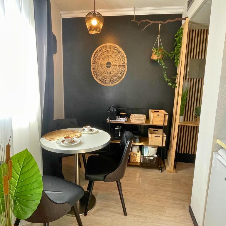 [L’Écrin] Studio equipé avec vue panoramique - Apartment mit 1 Schlafzimmer - 4