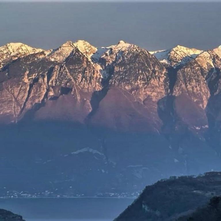 schöne Ferienwohnung mit herrlichem Blick zum Gardasee - Appartamento - 4