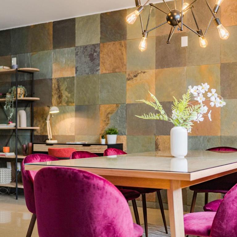 NEW Great Stay in Roma 24-7 Security - Three-Bedroom Apartment - 7