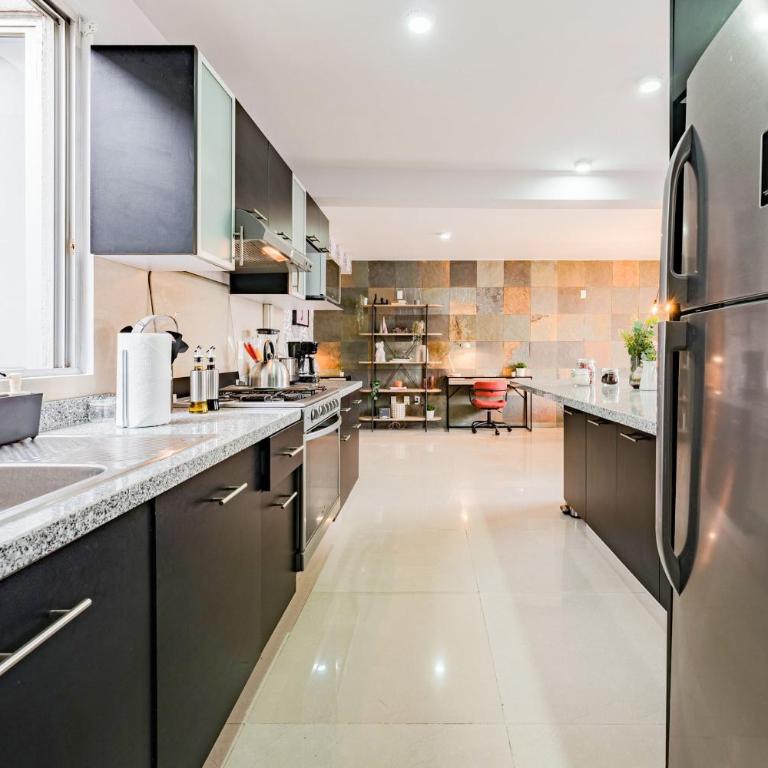 NEW Great Stay in Roma 24-7 Security - Three-Bedroom Apartment - 20