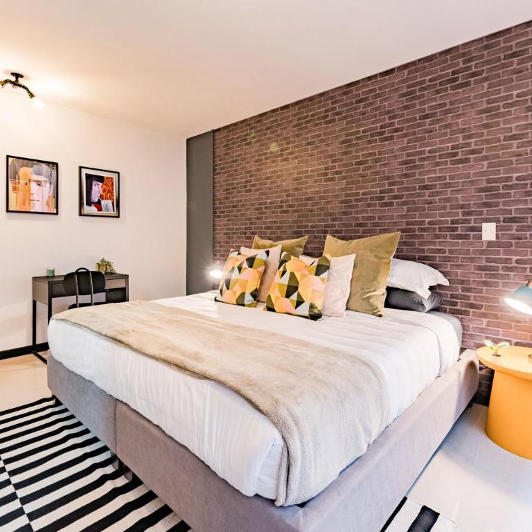 NEW Great Stay in Roma 24-7 Security - Three-Bedroom Apartment - 28