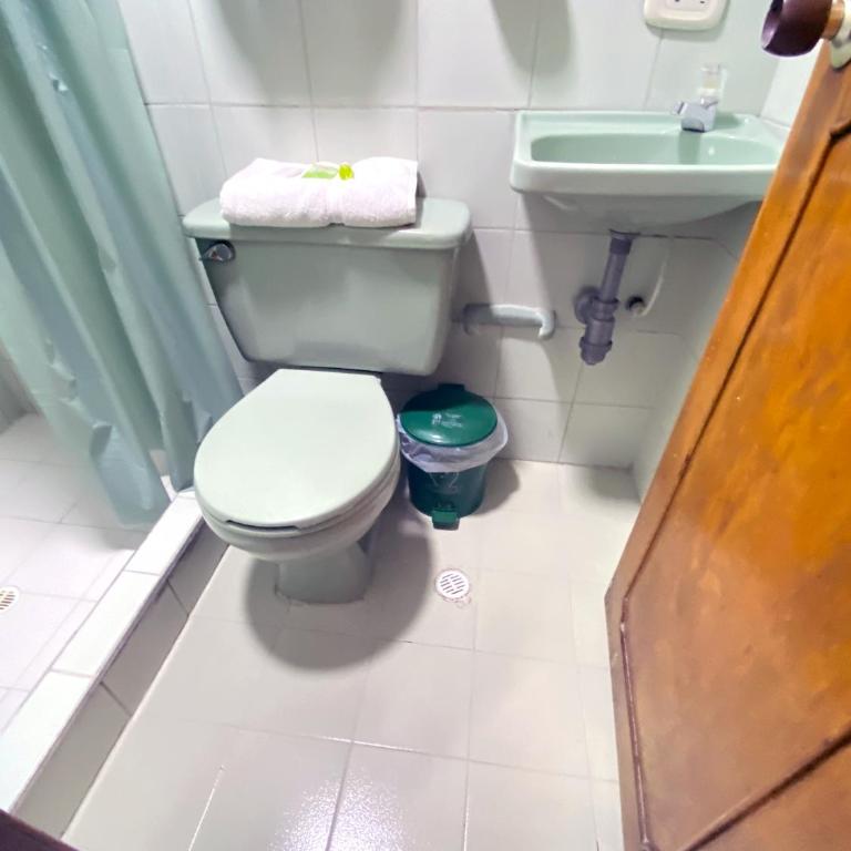 Ayenda Hotel Las Palmas - Single Room - 4