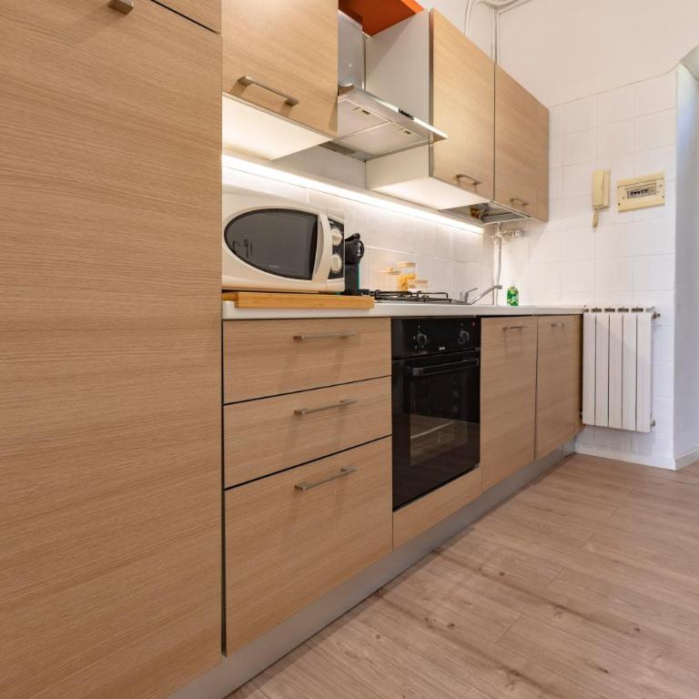 Cozy Apartment in Monza City Center - Apartment mit 1 Schlafzimmer - 2