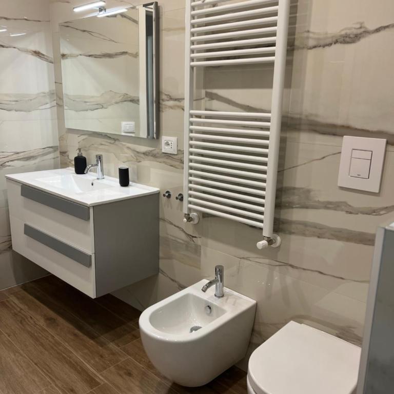 Savoia Apartment - Appartamento con 2 Camere da Letto - 15