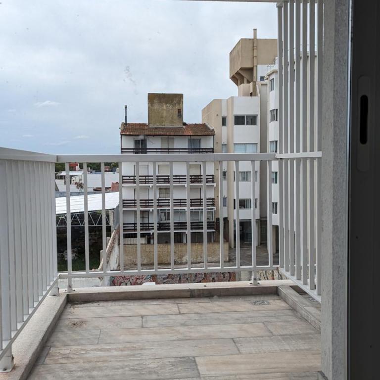 Departamento a estrenar zona Constitución y la costa a metros del mar con cochera - Apartamento de 1 dormitorio - 23