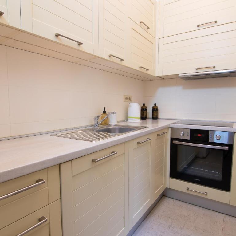 Sweet House Republic - Apartman - 16