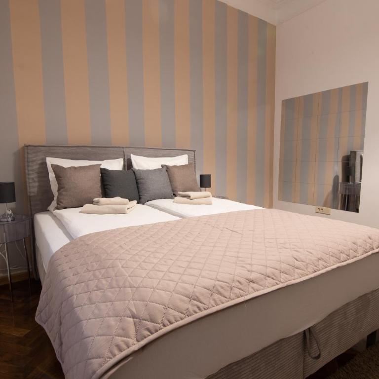 Sweet House Republic - Apartman - 20