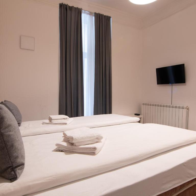 Sweet House Republic - Apartman - 37