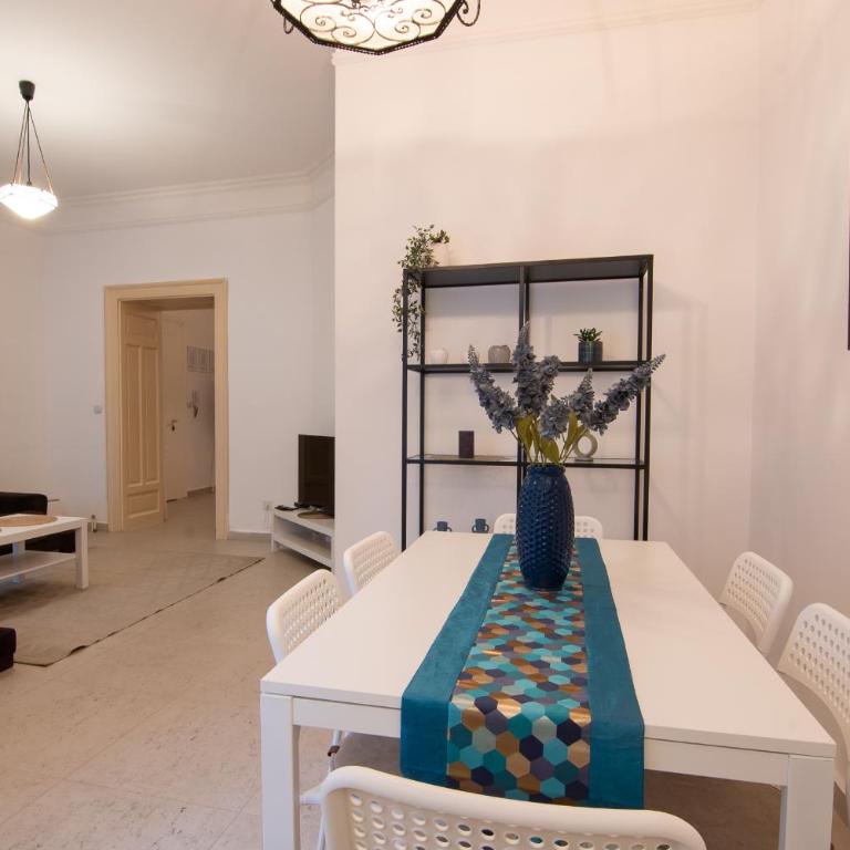 Sweet House Republic - Apartman - 9